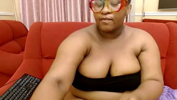 thicknjuicyx