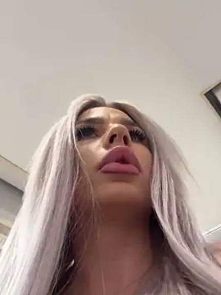 Russian_Ava
