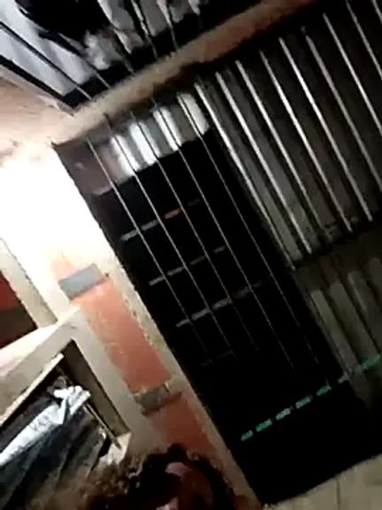 Dirty-Divorced-mother7