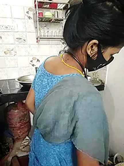 Housewife_99