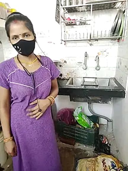 Housewife_99