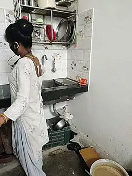 Housewife_99