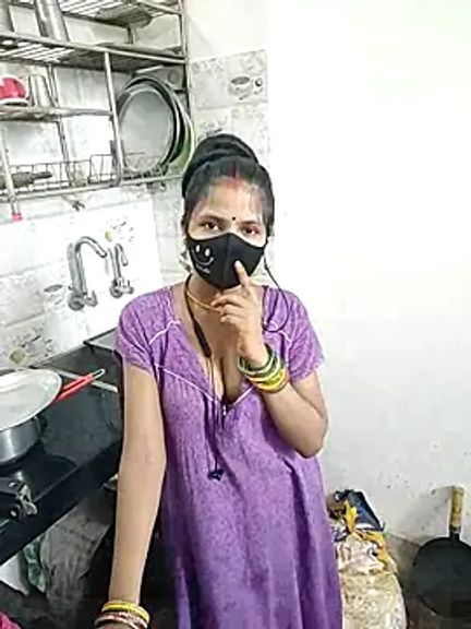 Housewife_99