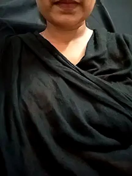 Hot_Puja546