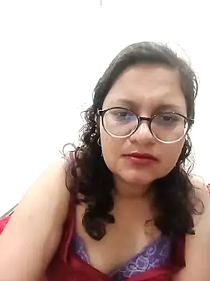 Mahira_sharma01