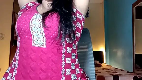 YourDesi_Laila_