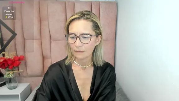 Issa_Milf__