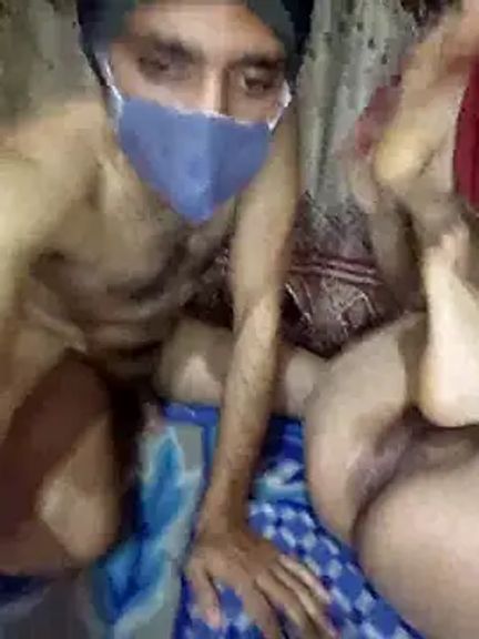 wow_couple_delhi