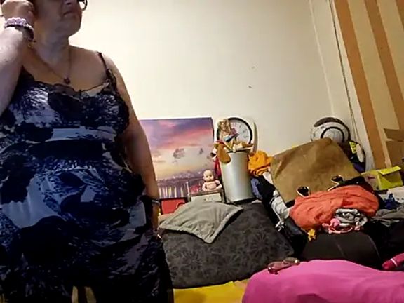 Samantha_Squirt@xh
