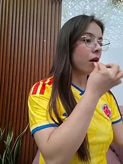 Emmasweet_Val