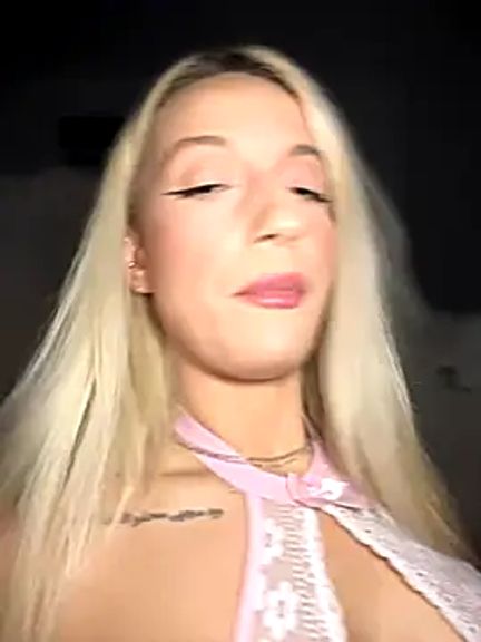 Ella_Charm