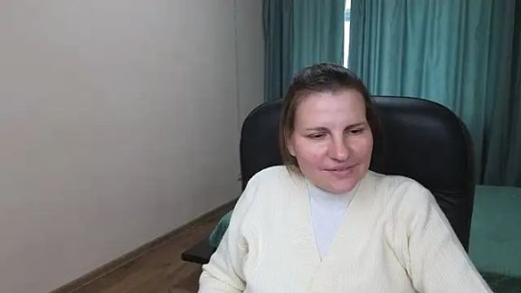 Mirabelle_Velvet
