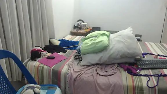Anny_Smith69