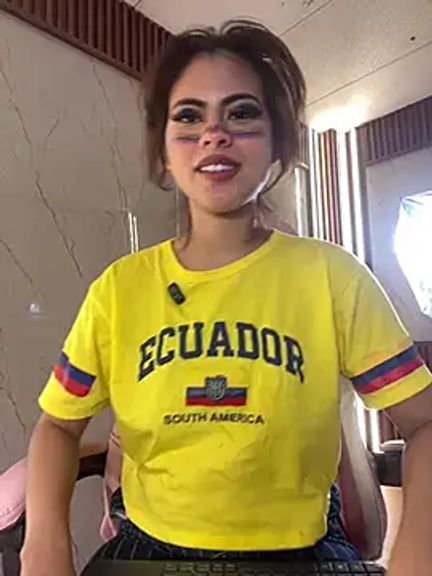 Eva_Feller69