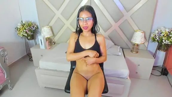 Annylittle_