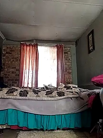 BigbootyNickyx