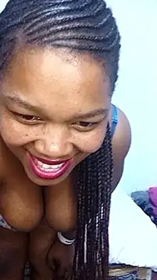 BigbootyNickyx