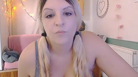 NikiLeex27