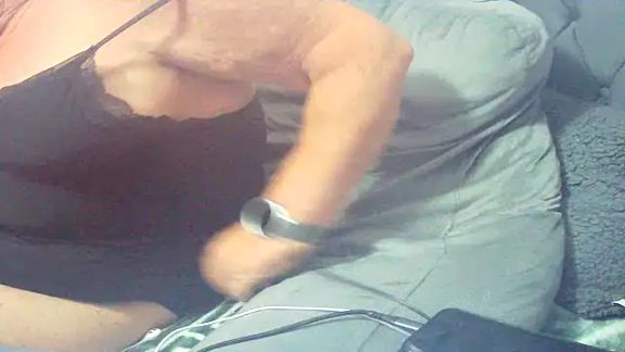 Playful_MILF_Demi