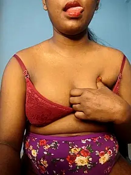 Lovely_Payal