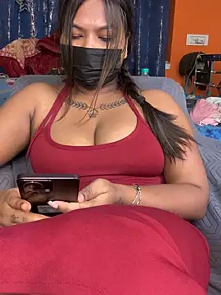 Hot_Urvi