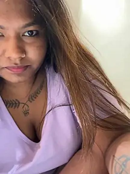 Hot_Urvi