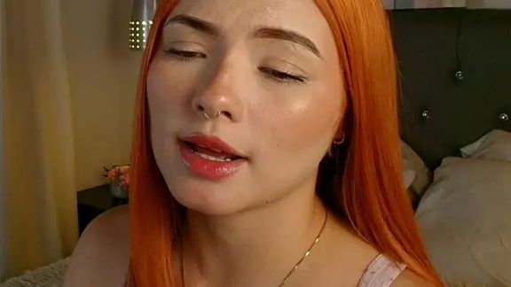 Miah_hilton2