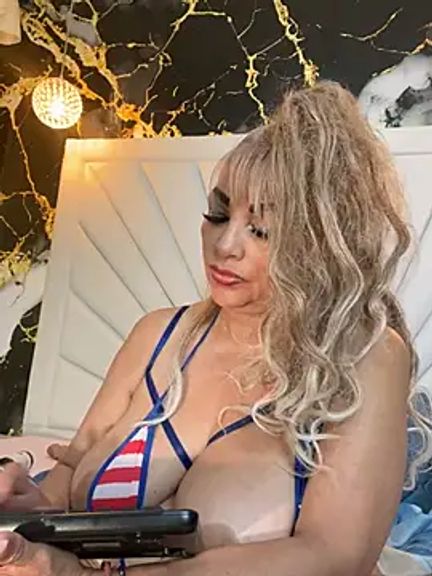 scarlett_sexx69