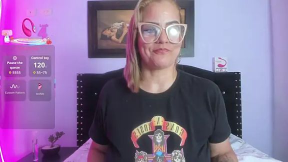 elena_vega