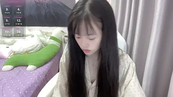 Mia-6688