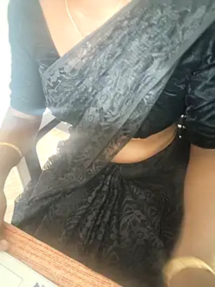 Tamilmallu-duskygirl03