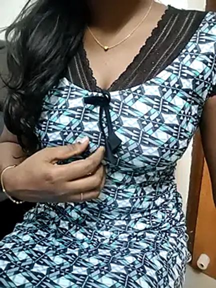 Tamilmallu-duskygirl03