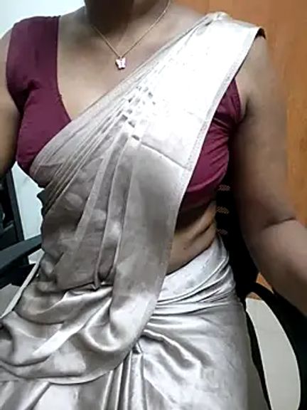 Tamilmallu-duskygirl03