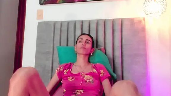 Nina_Cavaali