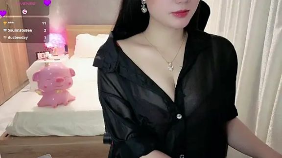 JENNIE-16
