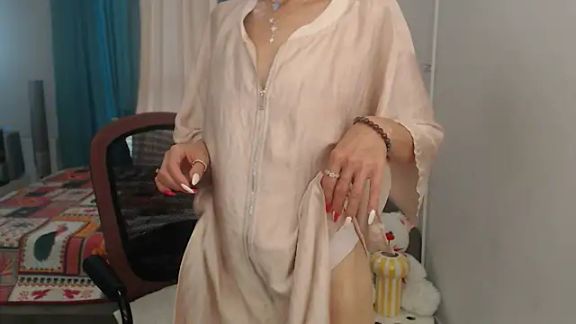 LuxuryNika
