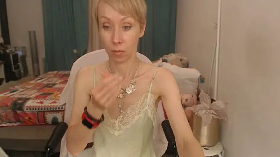 LuxuryNika