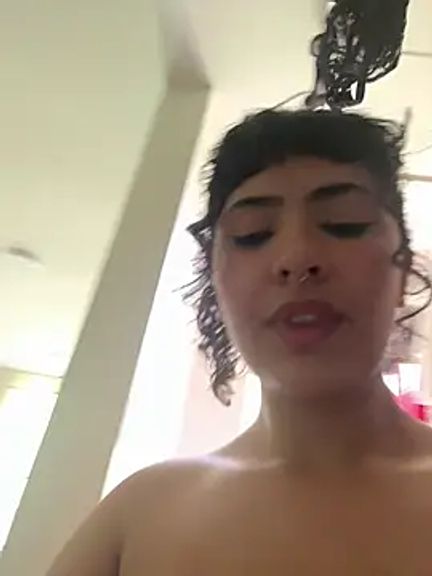 SugarTroubl33