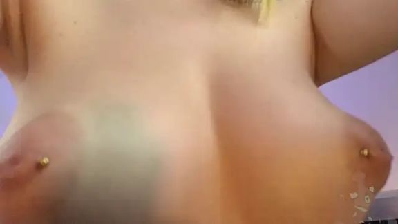 Angela_Torres_