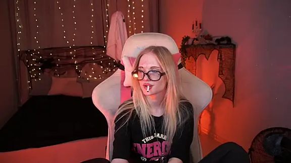 MonicaVelen