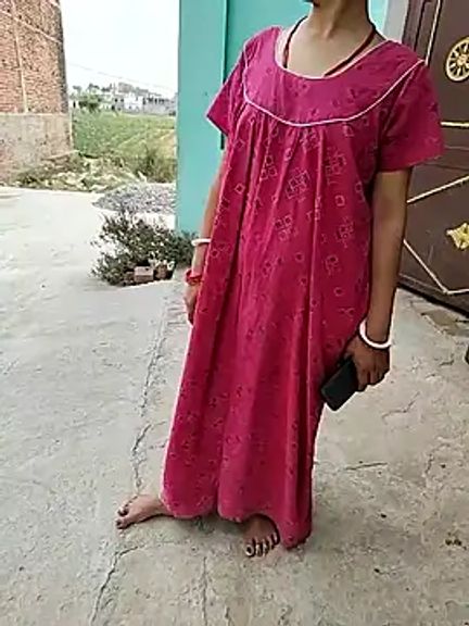 COUPLLE_VILLAGE