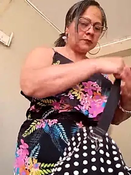 Angie_milf50