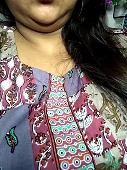 SEXY_KAMANAA