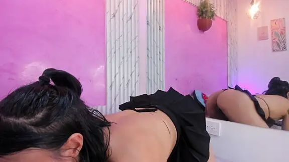 Mia_Tailor_Bms