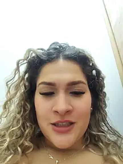 Sara_smiiith211