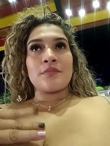Sara_smiiith211