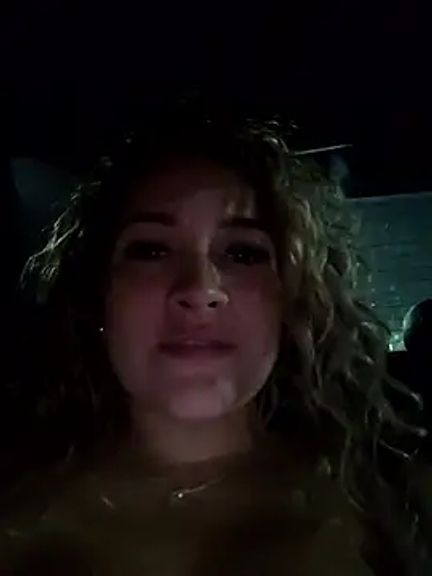 Sara_smiiith211