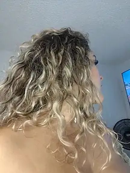Sara_smiiith211