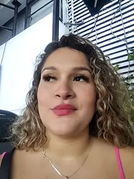 Sara_smiiith211
