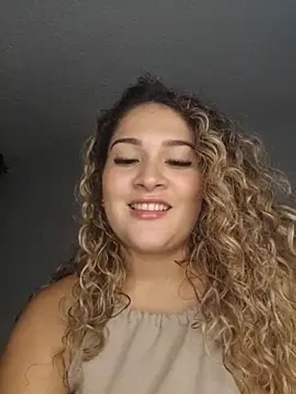 Sara_smiiith211